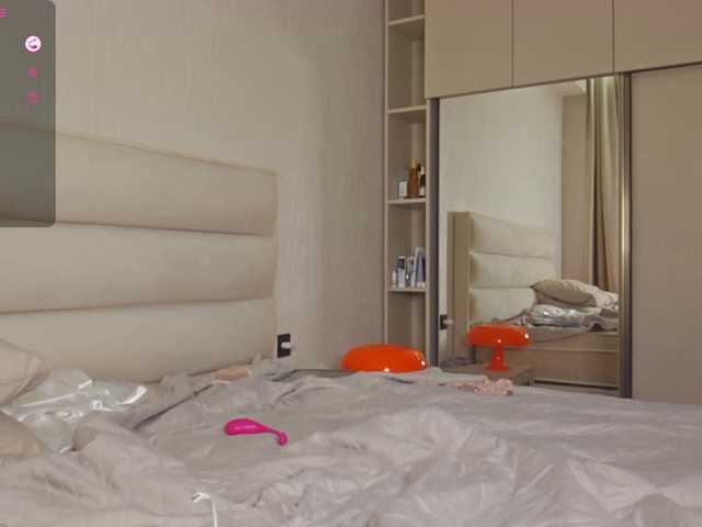 KiaraBasbas live cam on BongaCams