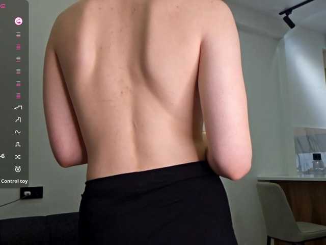 KiaraBasbas live cam on BongaCams
