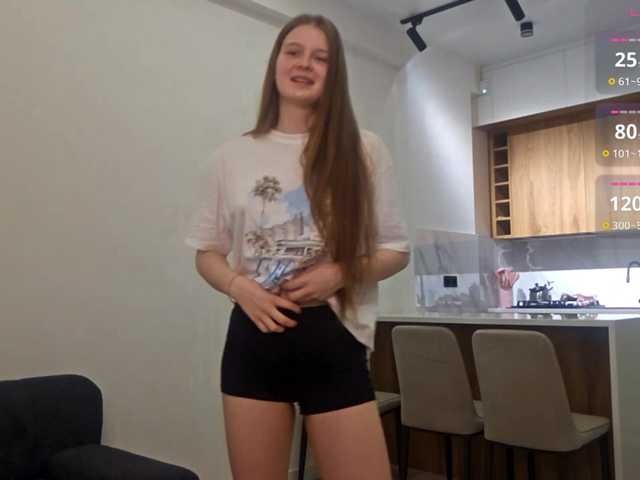 KiaraBasbas live cam on BongaCams