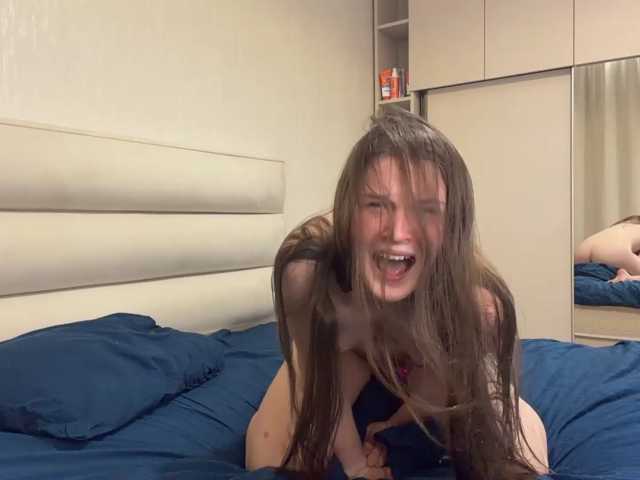KiaraBasbas live cam on BongaCams