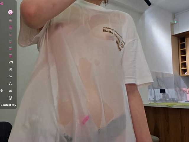 KiaraBasbas live cam on BongaCams