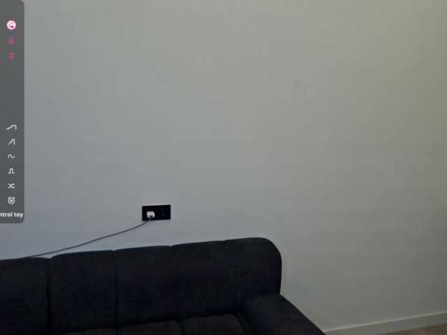 KiaraBasbas live webcam show