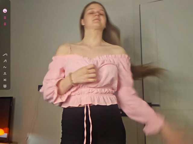 KiaraBasbas live cam on BongaCams