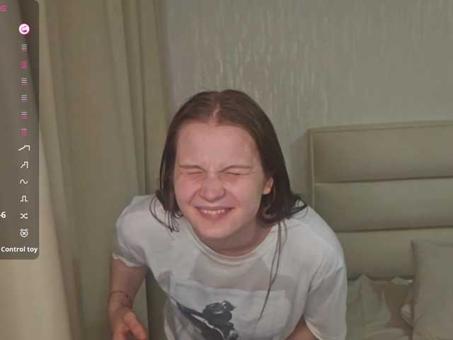 KiaraBasbas live cam on BongaCams