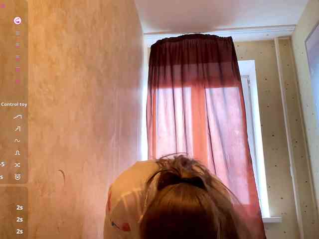 KiaraBasbas webcam