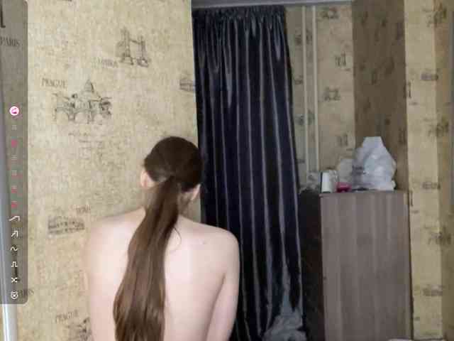 KiaraBasbas Sex Cam Show