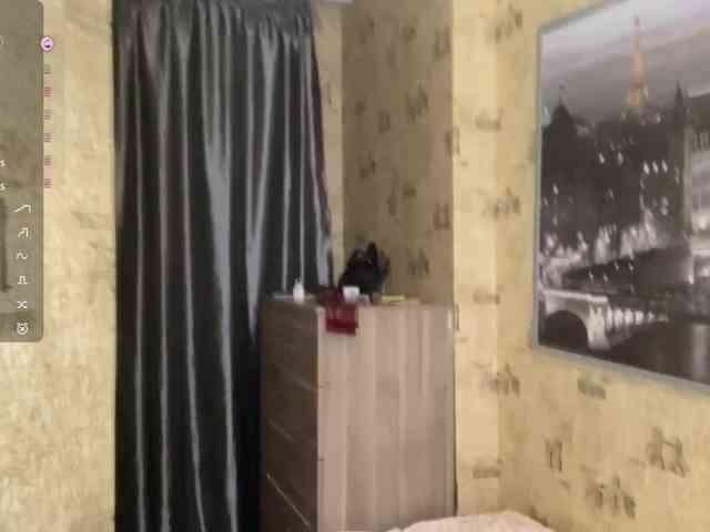 KiaraBasbas webcam