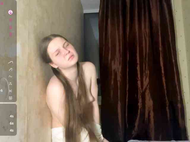 KiaraBasbas webcam