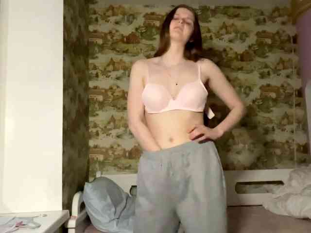 KiaraBasbas webcam
