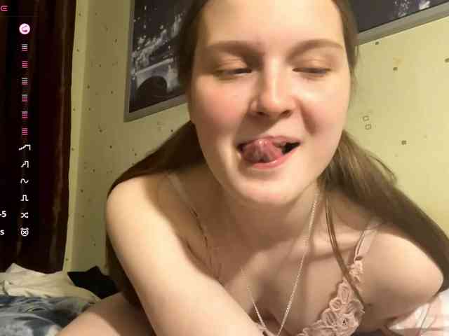 KiaraBasbas Live Webcam on BongaCams