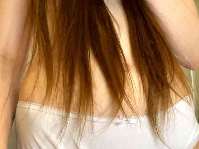 KiaraBasbas webcam