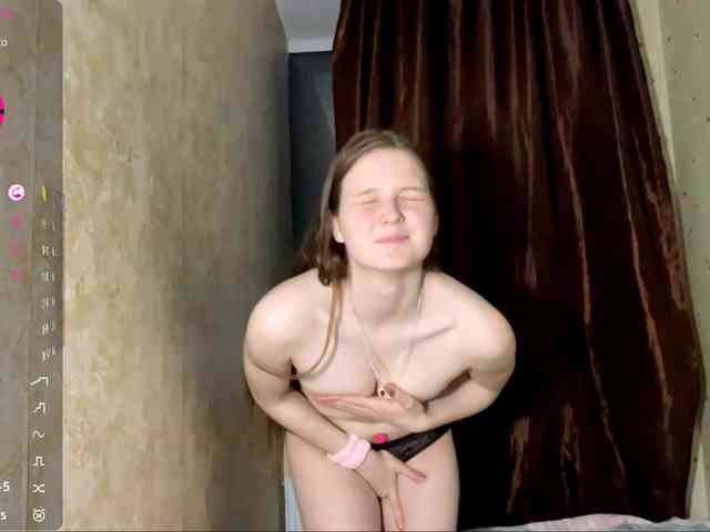 KiaraBasbas webcam