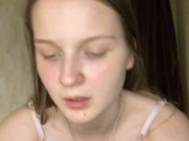 KiaraBasbas webcam
