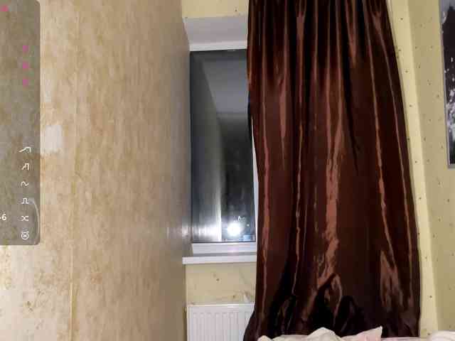 KiaraBasbas webcam