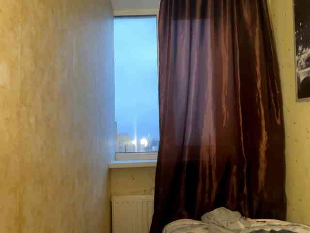 KiaraBasbas webcam