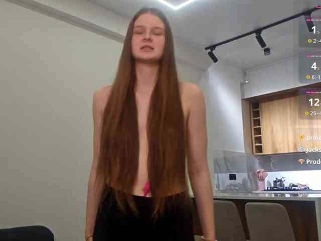 KiaraBasbas webcam