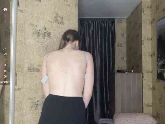 KiaraBasbas Sex Cam Show