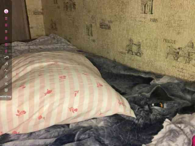 KiaraBasbas Sex Cam Show