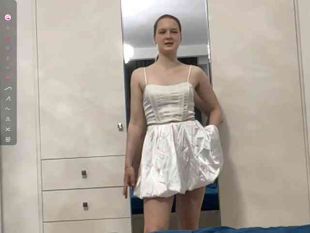 KiaraBasbas Sex Cam Show