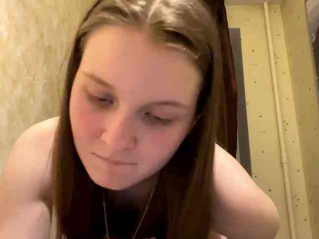 KiaraBasbas webcam