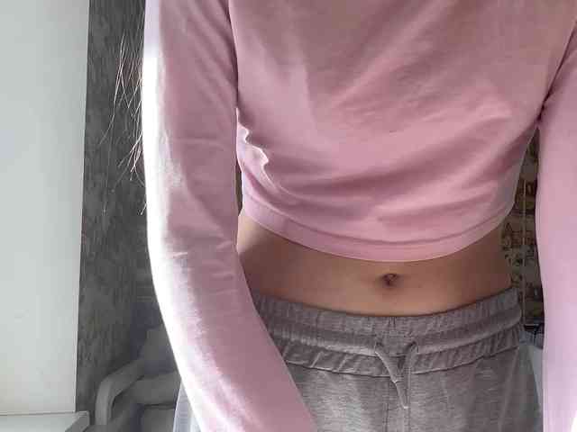 KiaraBasbas webcam