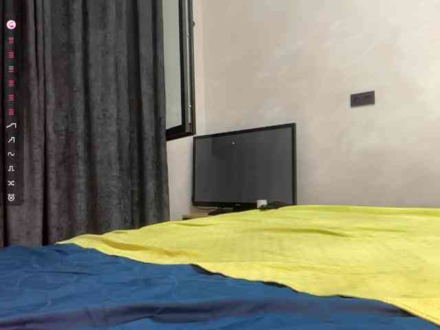 KiaraBasbas Sex Cam Show