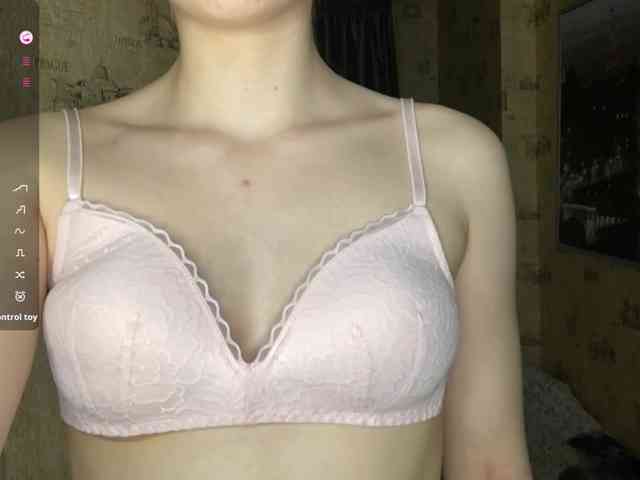 KiaraBasbas Sex Cam Show