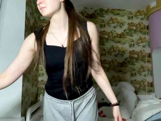 KiaraBasbas webcam