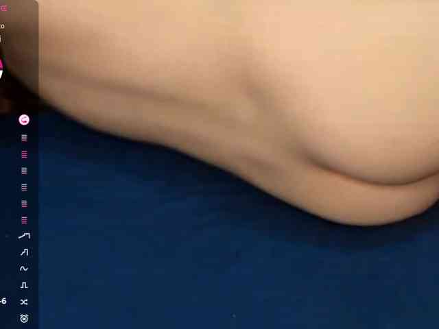 KiaraBasbas webcam
