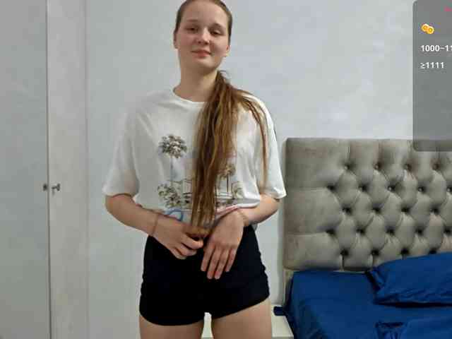 KiaraBasbas webcam
