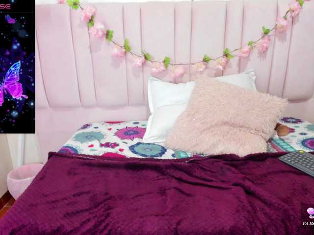 ashly-ruiz live cam on BongaCams