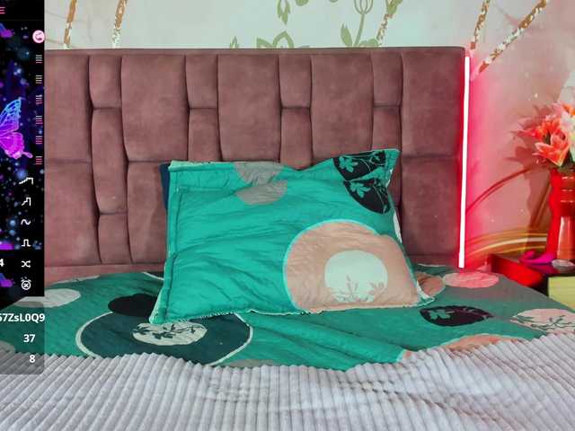 ashly-ruiz live cam on BongaCams