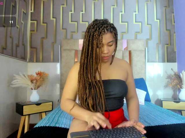 ashly-ruiz live cam on BongaCams