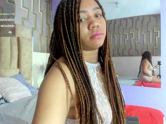 ashly-ruiz live cam on BongaCams