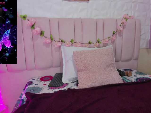 ashly-ruiz live cam on BongaCams