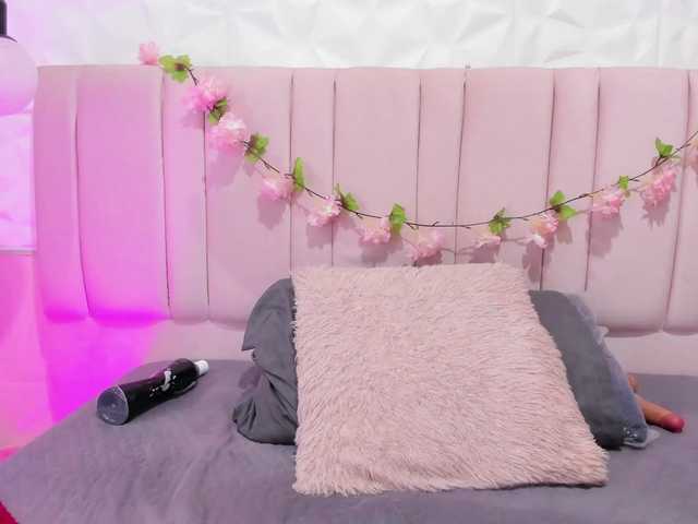ashly-ruiz live cam on BongaCams