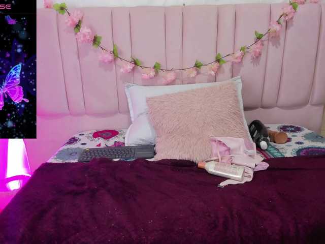 ashly-ruiz live cam on BongaCams