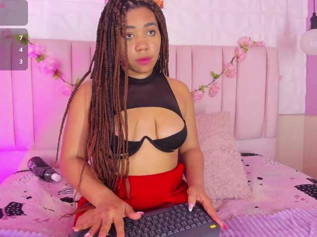 ashly-ruiz live cam on BongaCams