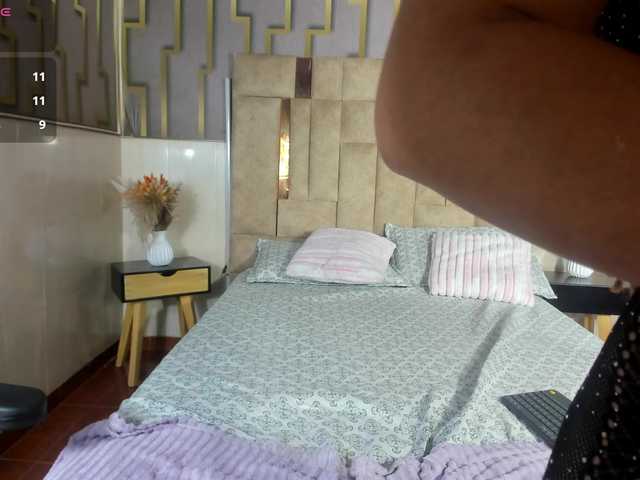 ashly-ruiz live cam on BongaCams