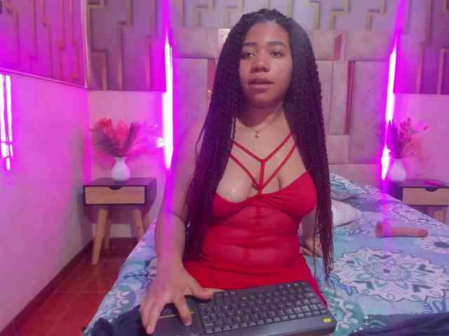 ashly-ruiz webcam