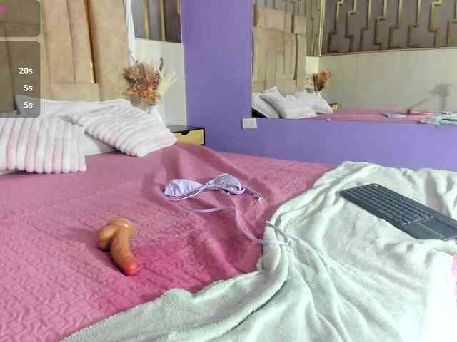 ashly-ruiz webcam