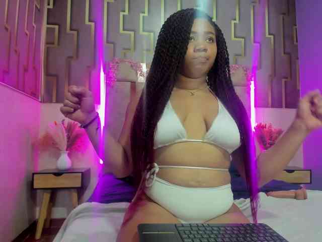 ashly-ruiz webcam