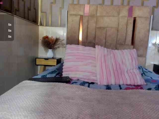 ashly-ruiz webcam