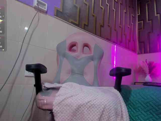ashly-ruiz webcam