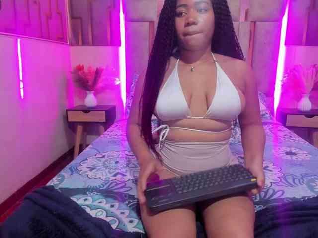 ashly-ruiz webcam