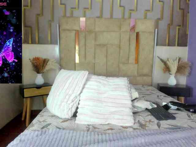 ashly-ruiz webcam