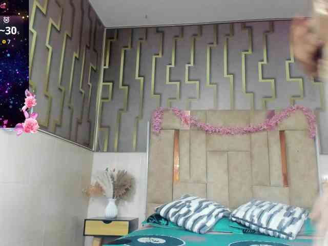 ashly-ruiz webcam