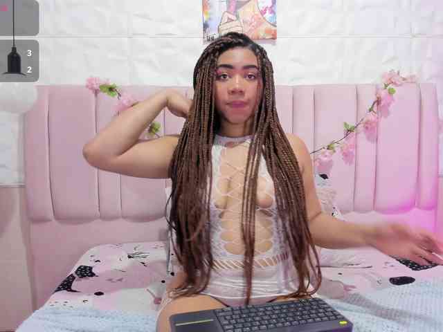 ashly-ruiz webcam