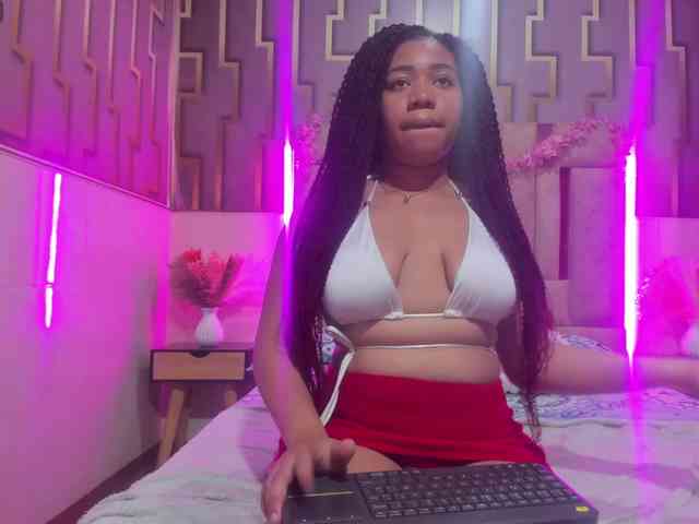 ashly-ruiz webcam