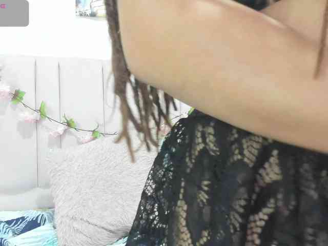 ashly-ruiz webcam